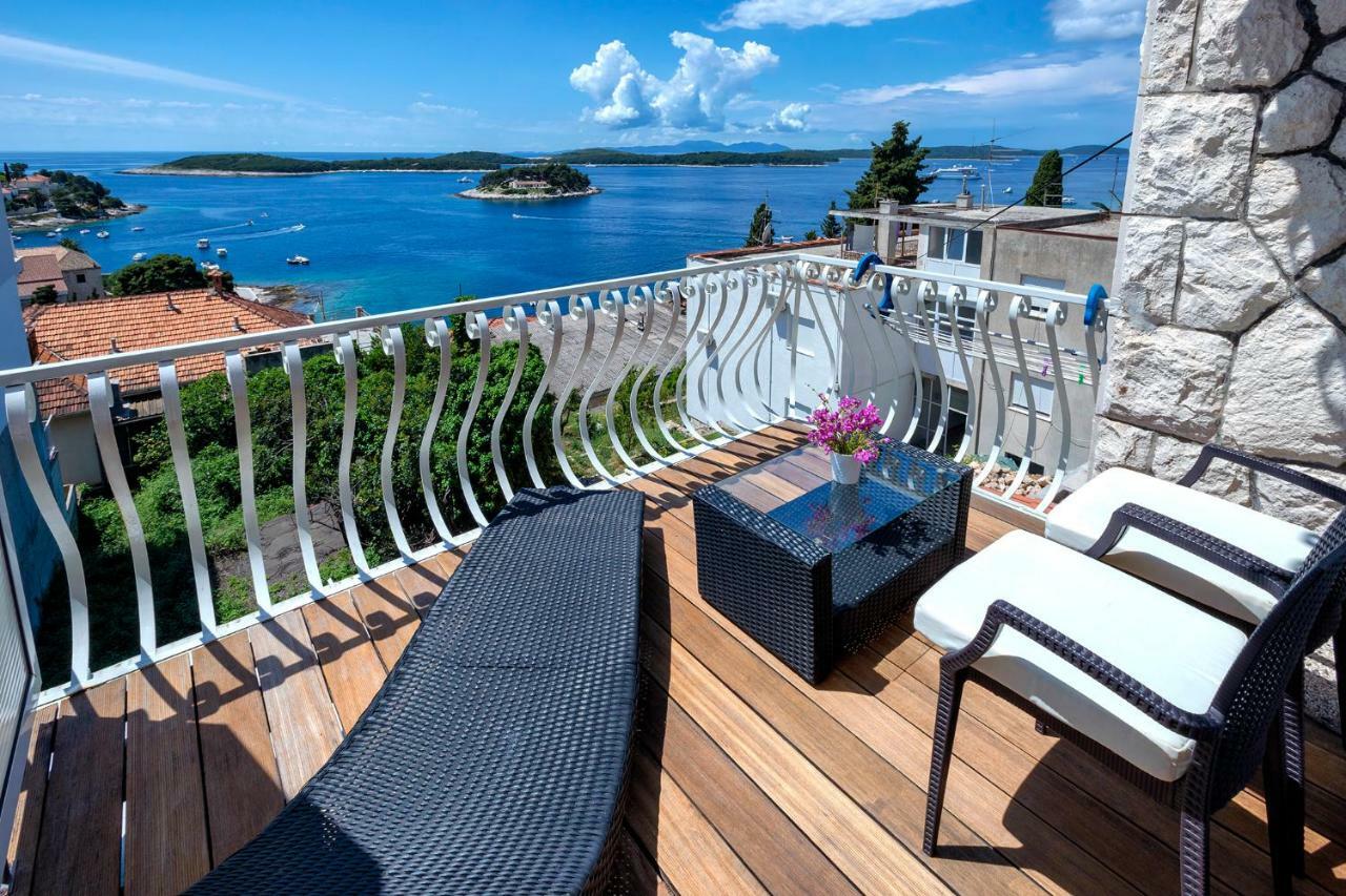 Carpe Diem Hvar *