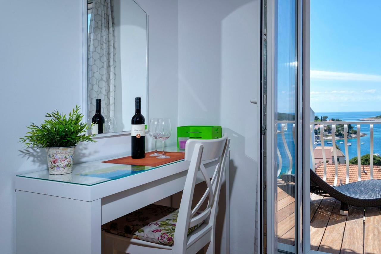 Carpe Diem Hvar Apartment *